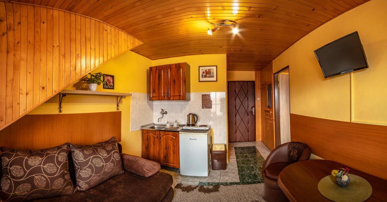 Apartmany Veverica Liptovský Mikuláš Екстериор снимка